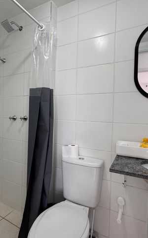 Apartamento para alugar com 53m², 2 quartos e 1 vaga Apartamento para alugar com 53m², 2 quartos e 1 vagaBanheiro Social