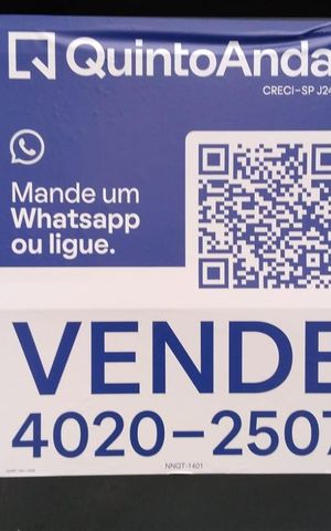 Casa à venda com 500m², 3 quartos e 12 vagas Casa à venda com 500m², 3 quartos e 12 vagasFachada