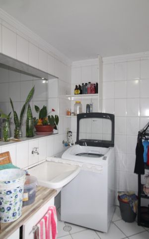 Casa à venda com 500m², 3 quartos e 12 vagasÁrea de Serviço