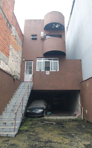 Casa à venda com 500m², 3 quartos e 12 vagasGaragem