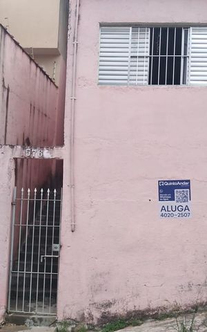 Casa para alugar com 55m², 1 quarto e sem vaga Casa para alugar com 55m², 1 quarto e sem vagaFachada