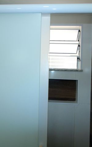 Apartamento para alugar com 48m², 2 quartos e sem vagaBanheiro