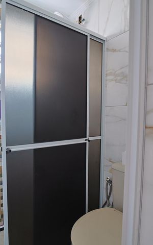 Apartamento para alugar com 60m², 2 quartos e sem vagaBanheiro