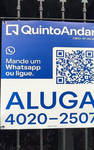 Studio para alugar com 25m², 1 quarto e sem vaga Studio para alugar com 25m², 1 quarto e sem vagaFachada