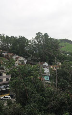 Apartamento para alugar com 69m², 2 quartos e 1 vagaSala - Varanda