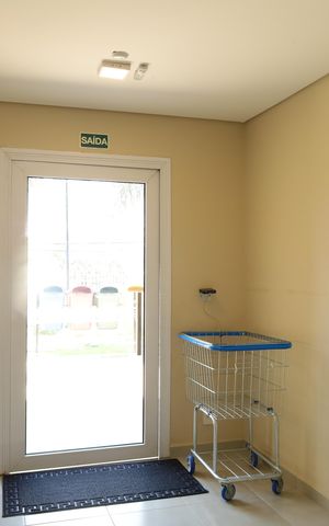 Apartamento para alugar com 33m², 2 quartos e sem vagaÁrea comum - Saguão do prédio