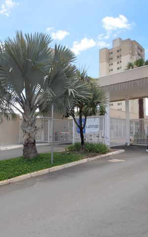 Apartamento para alugar com 57m², 2 quartos e 1 vagaFachada