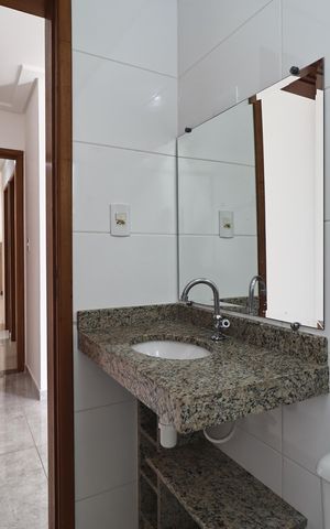 Apartamento para alugar com 57m², 2 quartos e 1 vaga Apartamento para alugar com 57m², 2 quartos e 1 vagaBanheiro da Suíte