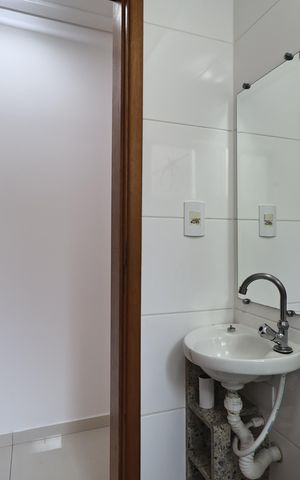 Apartamento para alugar com 57m², 2 quartos e 1 vaga Apartamento para alugar com 57m², 2 quartos e 1 vagaBanheiro