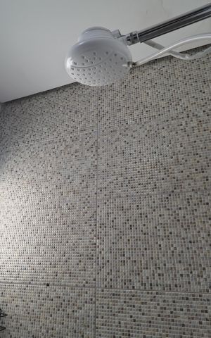 Apartamento para alugar com 57m², 2 quartos e 1 vaga Apartamento para alugar com 57m², 2 quartos e 1 vagaBanheiro da Suíte
