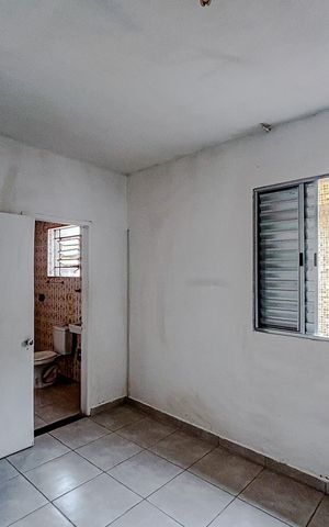Casa para alugar com 75m², 1 quarto e 1 vagaSuíte