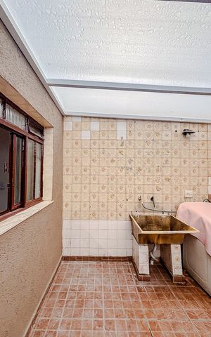 Casa para alugar com 75m², 1 quarto e 1 vagaÁrea de Serviço