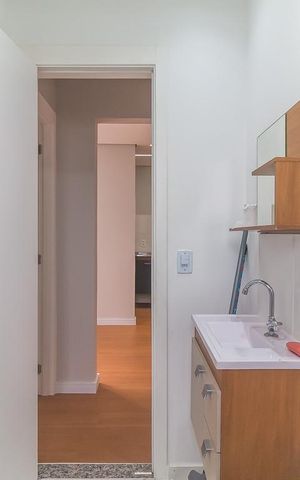 Apartamento para alugar com 52m², 2 quartos e 1 vaga Apartamento para alugar com 52m², 2 quartos e 1 vagaBanheiro