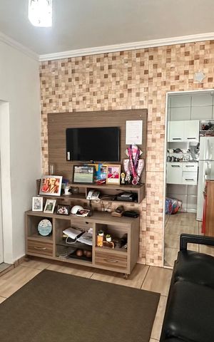 Casa à venda com 46m², 3 quartos e 1 vaga