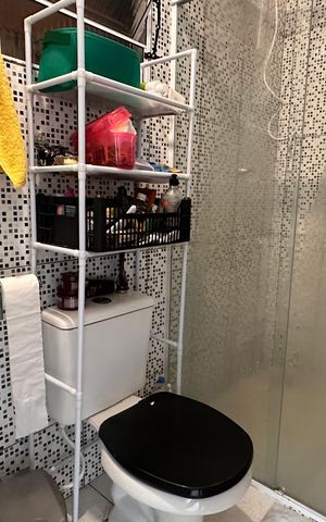Casa à venda com 46m², 3 quartos e 1 vaga