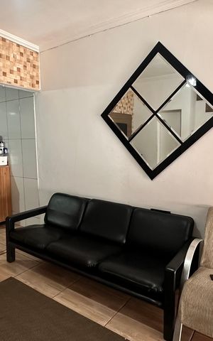 Casa à venda com 46m², 3 quartos e 1 vaga