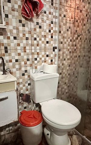Casa à venda com 46m², 3 quartos e 1 vaga