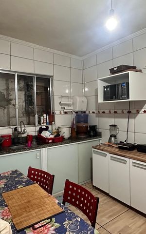 Casa à venda com 46m², 3 quartos e 1 vaga
