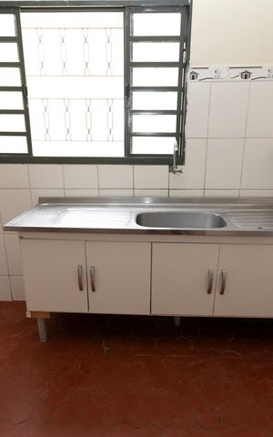 Casa para alugar com 80m², 3 quartos e 2 vagasCozinha