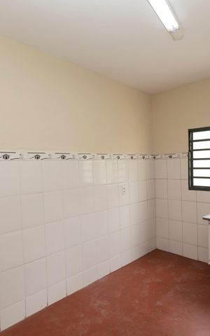 Casa para alugar com 80m², 3 quartos e 2 vagasCozinha