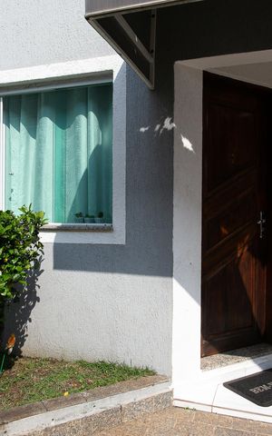 Casa de condomínio à venda com 75m², 2 quartos e 2 vagasFacahda da Casa