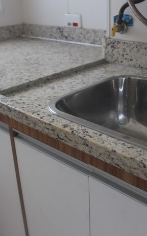 Apartamento para alugar com 65m², 2 quartos e 1 vagaÁrea de Serviço