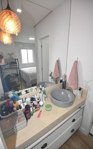 Apartamento para alugar com 79m², 2 quartos e 2 vagas Apartamento para alugar com 79m², 2 quartos e 2 vagasBanheiro da Suíte