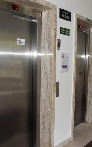 Apartamento para alugar com 79m², 2 quartos e 2 vagas Apartamento para alugar com 79m², 2 quartos e 2 vagaselevadores