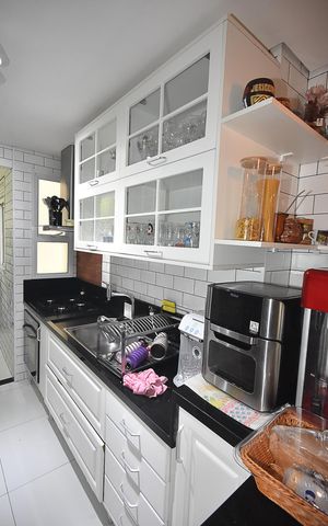 Apartamento para alugar com 79m², 2 quartos e 2 vagas Apartamento para alugar com 79m², 2 quartos e 2 vagasCozinha