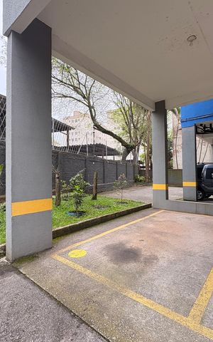 Apartamento à venda com 53m², 2 quartos e 1 vaga Apartamento à venda com 53m², 2 quartos e 1 vagaGaragem