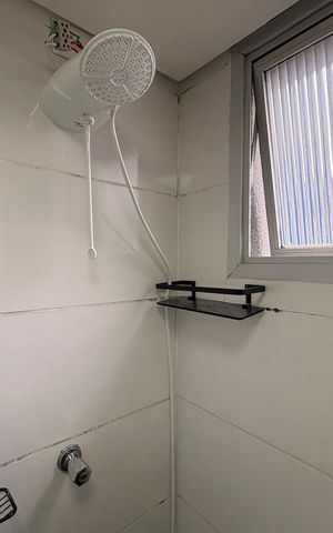 Apartamento à venda com 53m², 2 quartos e 1 vaga Apartamento à venda com 53m², 2 quartos e 1 vagaBanheiro
