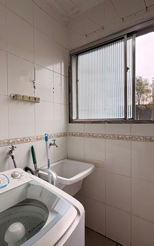 Apartamento à venda com 53m², 2 quartos e 1 vaga Apartamento à venda com 53m², 2 quartos e 1 vagaLavanderia