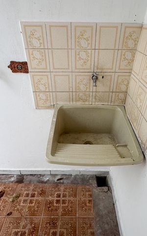 Casa para alugar com 100m², 2 quartos e 2 vagas Casa para alugar com 100m², 2 quartos e 2 vagasÁrea de Serviço
