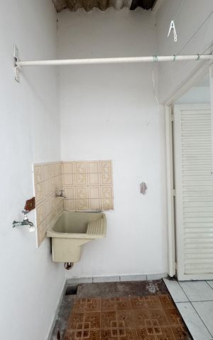 Casa para alugar com 100m², 2 quartos e 2 vagas Casa para alugar com 100m², 2 quartos e 2 vagasÁrea de Serviço