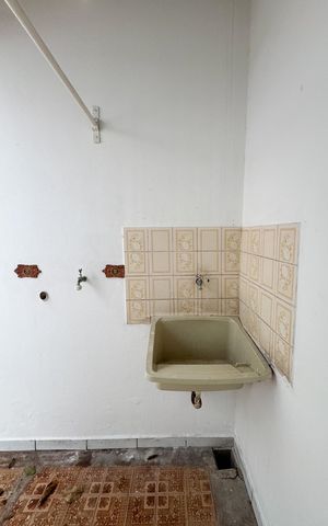 Casa para alugar com 100m², 2 quartos e 2 vagas Casa para alugar com 100m², 2 quartos e 2 vagasÁrea de Serviço