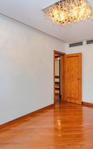 Apartamento para alugar com 201m², 3 quartos e 3 vagas Apartamento para alugar com 201m², 3 quartos e 3 vagasSuíte 1