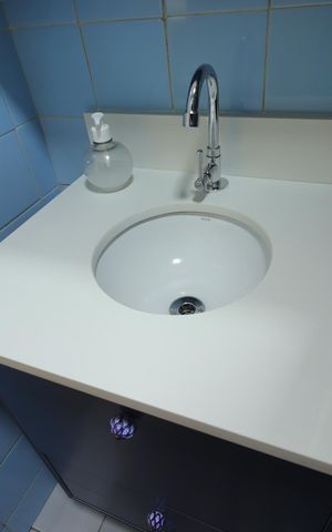 Apartamento para alugar com 56m², 2 quartos e 1 vagaBanheiro - Pia