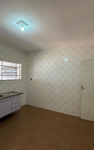 Casa à venda com 108m², 2 quartos e 1 vaga Casa à venda com 108m², 2 quartos e 1 vagaCozinha