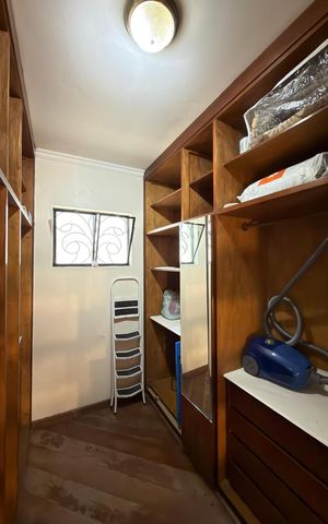 Casa de condomínio para alugar com 380m², 4 quartos e 3 vagasQuarto 4 - Suíte