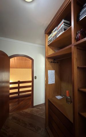 Casa de condomínio para alugar com 380m², 4 quartos e 3 vagasQuarto 4 - Suíte