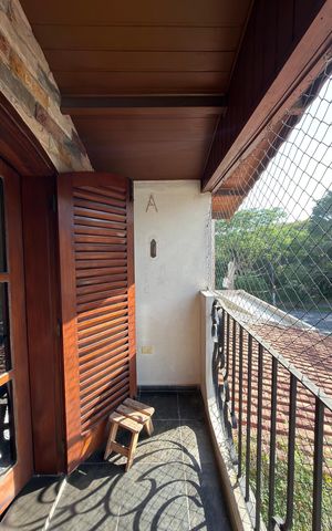 Casa de condomínio para alugar com 380m², 4 quartos e 3 vagasQuarto 3 Sacada 