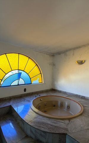 Casa de condomínio para alugar com 380m², 4 quartos e 3 vagasQuarto 1 - Suíte Banheiro 