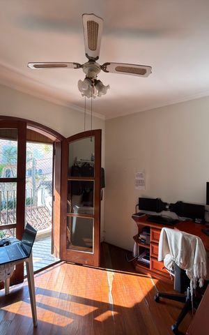 Casa de condomínio para alugar com 380m², 4 quartos e 3 vagasQuarto 3