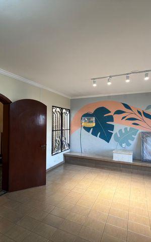 Casa de condomínio para alugar com 380m², 4 quartos e 3 vagasSala 4