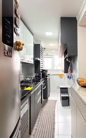Apartamento à venda com 65m², 2 quartos e 1 vaga Apartamento à venda com 65m², 2 quartos e 1 vagaCozinha