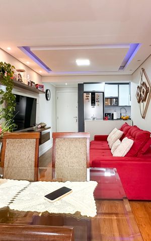 Apartamento à venda com 65m², 2 quartos e 1 vaga Apartamento à venda com 65m², 2 quartos e 1 vagaSala