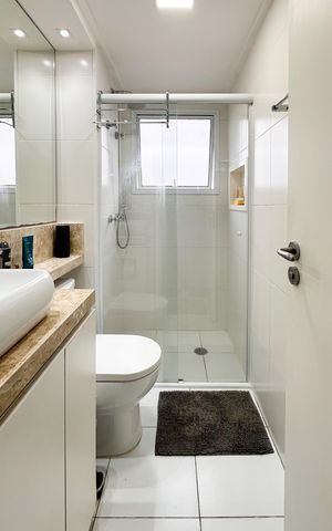 Apartamento à venda com 65m², 2 quartos e 1 vaga Apartamento à venda com 65m², 2 quartos e 1 vagaBanheiro Social