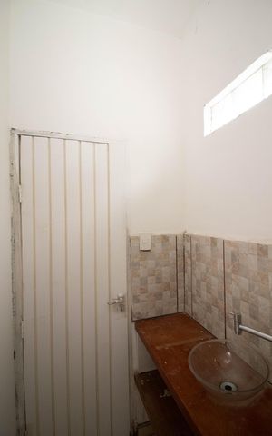 Studio para alugar com 30m², 1 quarto e sem vaga Studio para alugar com 30m², 1 quarto e sem vagaBanheiro
