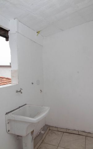 Studio para alugar com 30m², 1 quarto e sem vaga Studio para alugar com 30m², 1 quarto e sem vagaÁrea de Serviço