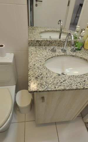 Apartamento para alugar com 70m², 2 quartos e 1 vagaBanheiro Social